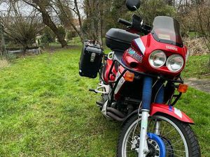 YAMAHA XTZ 750 SUPER TENERE