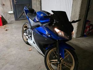 YAMAHA R-125