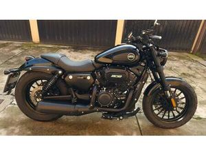 VENDO KEEWAY MOTOR V302 C (2022 - 26) USATA A SEGRATE (CODICE 9906844) - MOTO.IT