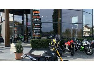 VENDO MOTO MORINI SEIEMMEZZO SCR (2022 - 26) USATA A CHIETI (CODICE 9864607) - MOTO.IT