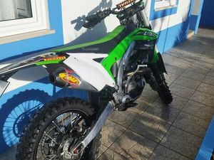 KAWASAKI KXF 450 VILA NOVA DE MILFONTES