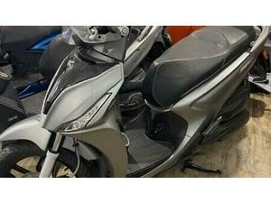 VENDO KYMCO PEOPLE 200I S (2021 - 26) USATA A GENOVA (CODICE 9836394) - MOTO.IT