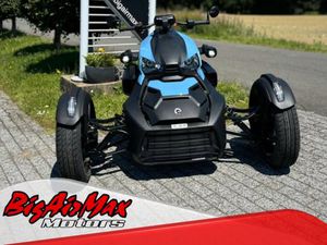 CAN-AM RYKER 900