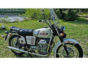 VENDO MOTO GUZZI V7 SPECIAL (2025 - 26) USATA A NOVARA (CODICE 9830793) - MOTO.IT