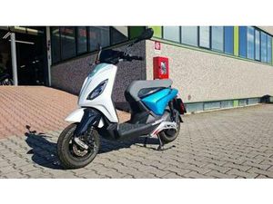 VENDO PIAGGIO 1 (2022 - 26) USATA A SIENA (CODICE 9257547) - MOTO.IT