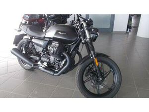VENDO MOTO GUZZI V7 STONE (2025 - 26) USATA A ALBA (CODICE 9742803) - MOTO.IT