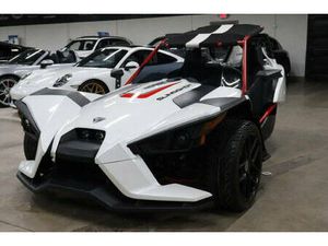 2016 POLARIS SLINGSHOT