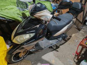 ZIPP QUANTUM 125 NAKLO NAD NOTECIĄ