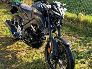 YAMAHA MT125