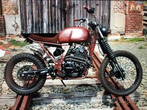 HONDA DOMINATOR NX650 SCRAMBLER