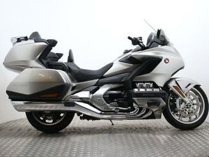 HONDA GL1800 GOLDWING DA-P DCT 1833 CC