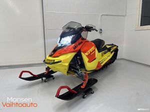 XRS 800R E-TEC ** SÄHKÖSTARTTI / KAHVANLÄMPPÄRIT / PERUUTUSVAIHDE **