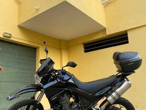 VENDO COMO NOVA YAMAHA XTX 660 R CASCAIS E ESTORIL