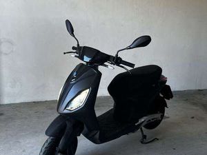 PIAGGIO PIAGGIO 1 ACTIVE NERO
