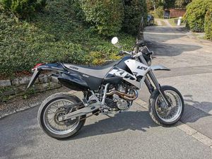 KTM LC4 640 SUPERMOTO 2. HAND