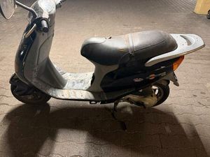 PIAGGIO SFERA 50 BJ. 1996 - BASTLERFAHRZEUG