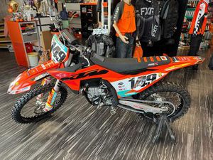 KTM 450 SX-F 2023 MIT 83 H KOMPL. MOTORSERVICE!
