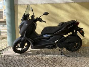 YAMAHA XMAX 125 TECHMAX AVENIDAS NOVAS