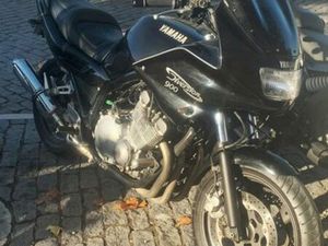 YAMAHA XJ 900 VENDA OU TROCA MAIORGA