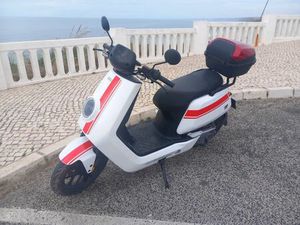SCOOTER ELÉCTRICA NIU NQI GTS PRO – COMO NOVA | VENDO OU TROCO A DOS CUNHADOS E MACEIRA