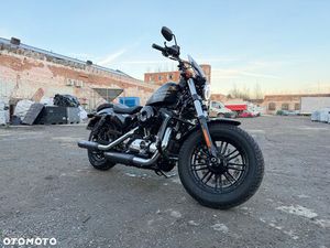 HARLEY-DAVIDSON SPORTSTER FORTY-EIGHT