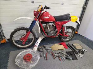 JAWA TRAMVAJ 250 SOUTĚŽNÍ