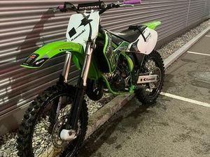 KAWASAKI KX 125