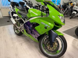 KAWASAKI NINJA ZX 9R*1999*3. GANG DEFEKT