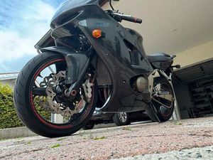 KAWASAKI NINJA ZX6R
