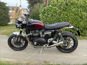 TRIUMPH SPEED TWIN 1200 STEALTH EDITION