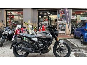 VENDO MOTO MORINI SEIEMMEZZO STR (2022 - 26) NUOVA A MONTEFORTE IRPINO (CODICE 9353921) - MOTO.IT