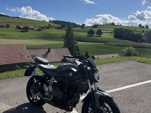 YAMAHA MT07
