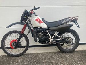 YAMAHA DT 125 LC KW 16