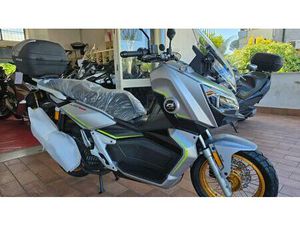 VENDO QJ MOTOR ATR 125 X (2024 - 26) NUOVA A TIVOLI (CODICE 9726924) - MOTO.IT