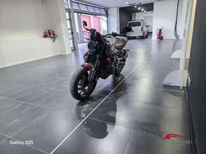 TRIUMPH TRIDENT 660 660 GRIGIO