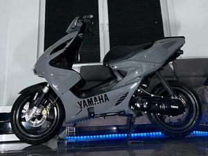 YAMAHA AEROX R‼️NUR 5000KM‼️GARANTIE ORIGINALZUSTAND DE LIEFERUNG