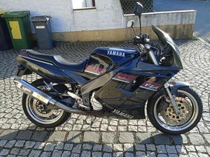 YAMAHA FZR 1000 (144 PS), MIT SELTENEM SUPERBIKELENKER-UMBAU