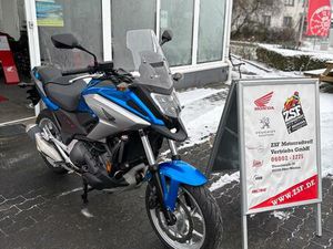 HONDA NC750XD MIT DTC DOPPELKUPPLUNGSGETRIEBE 1.HAND SERVICE NEU