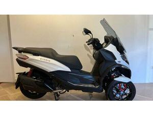 VENDO PIAGGIO MP3 400 SPORT HPE (2025 - 26) NUOVA A ROSTA (CODICE 8972732) - MOTO.IT