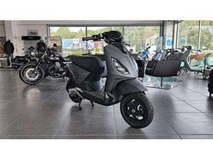 VENDO PIAGGIO 1 (2022 - 26) NUOVA A PESARO (CODICE 9050405) - MOTO.IT