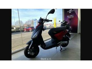 VENDO PIAGGIO 1 ACTIVE (2022 - 26) NUOVA A SAN MARTINO SICCOMARIO (CODICE 9374752) - MOTO.IT