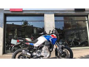 VENDO MOTO GUZZI STELVIO DUECENTO TRIBUTO (2025 - 26) NUOVA A MONCALIERI (CODICE 9704059) - MOTO.IT