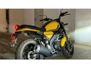 YAMAHA XSR 125