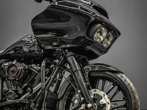 HARLEY-DAVIDSON ROAD GLIDE