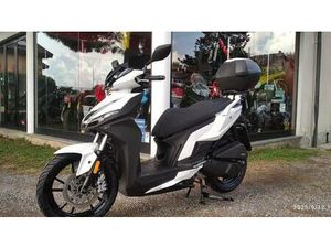 VENDO KYMCO AGILITY 125 S (2022 - 26) NUOVA A FINO MORNASCO (CODICE 9821225) - MOTO.IT