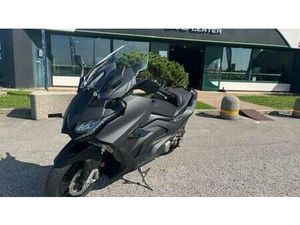 VENDO KYMCO AK 575 PREMIUM (2025 - 26) NUOVA A PRADAMANO (CODICE 9816842) - MOTO.IT