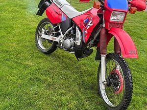 YAMAHA DT125R CANTON ARGOVIE -