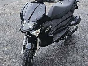GILERA RUNNER 125ST ( 11KW ) CANTON LUCERNE -