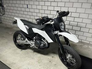 KTM SMC 690 (35KW) CANTON BERNE -