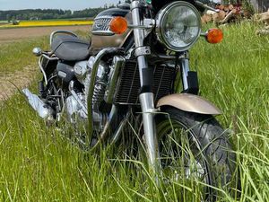 TRIUMPH 900 THUNDERBIRD 3- ZYLINDER CRUISER